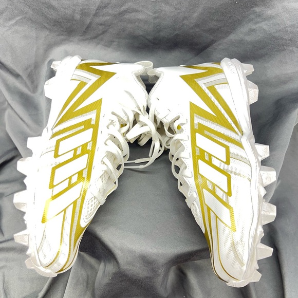 Men's Adidas Freak Spark MD 23 Football Cleat / White Gold / HP7711 / Size 6 - Picture 6 of 8
